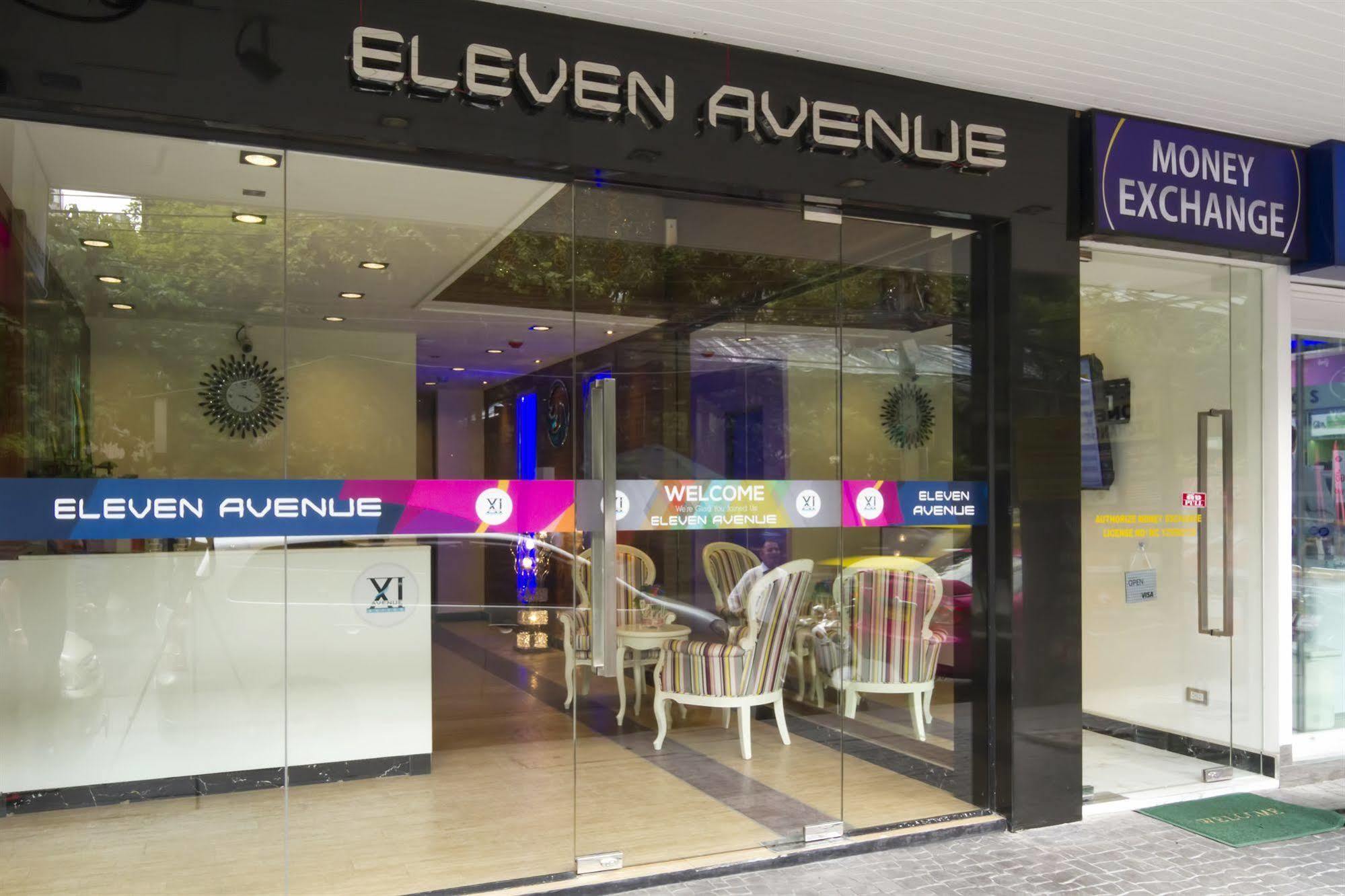 Eleven Avenue Suites Bangkok Exterior foto