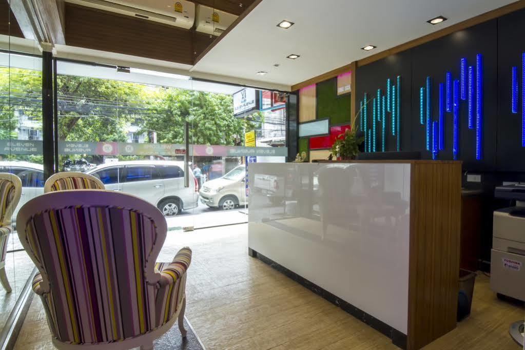 Eleven Avenue Suites Bangkok Exterior foto